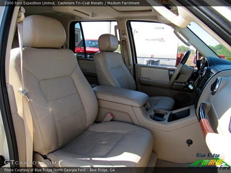 Cashmere Tri-Coat Metallic / Medium Parchment 2006 Ford Expedition Limited