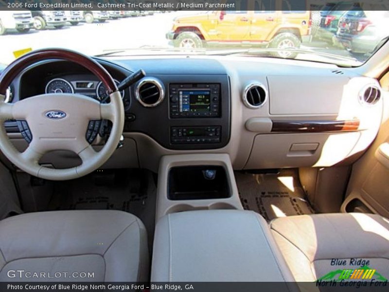 Cashmere Tri-Coat Metallic / Medium Parchment 2006 Ford Expedition Limited