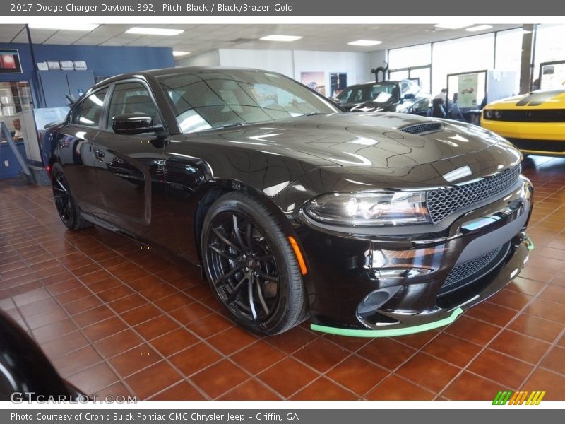 Pitch-Black / Black/Brazen Gold 2017 Dodge Charger Daytona 392