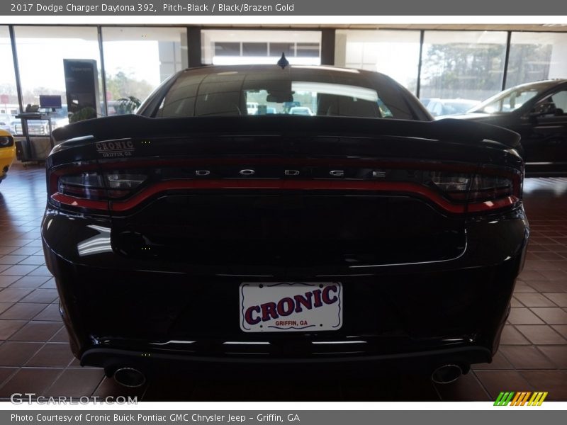 Pitch-Black / Black/Brazen Gold 2017 Dodge Charger Daytona 392