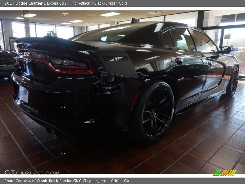 Pitch-Black / Black/Brazen Gold 2017 Dodge Charger Daytona 392