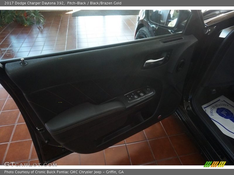 Pitch-Black / Black/Brazen Gold 2017 Dodge Charger Daytona 392