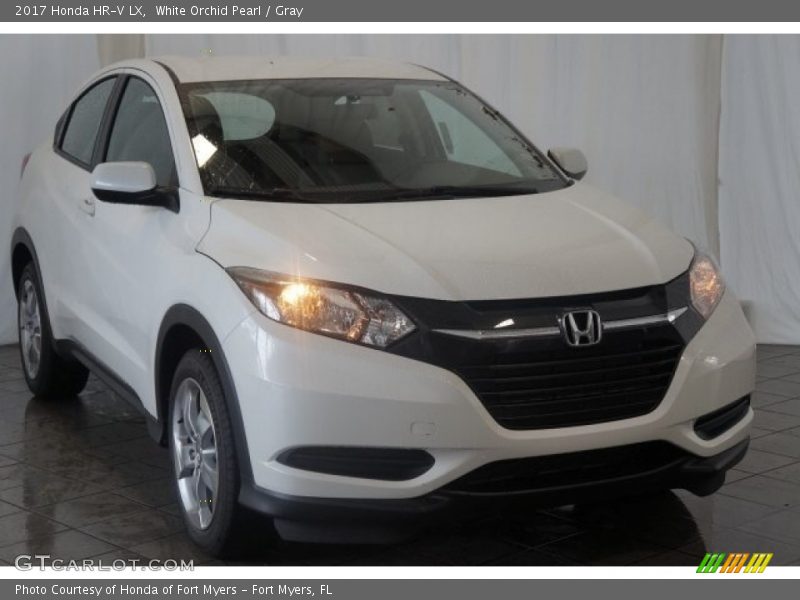 White Orchid Pearl / Gray 2017 Honda HR-V LX
