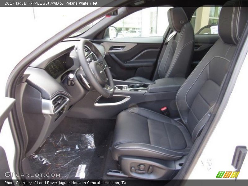 Polaris White / Jet 2017 Jaguar F-PACE 35t AWD S