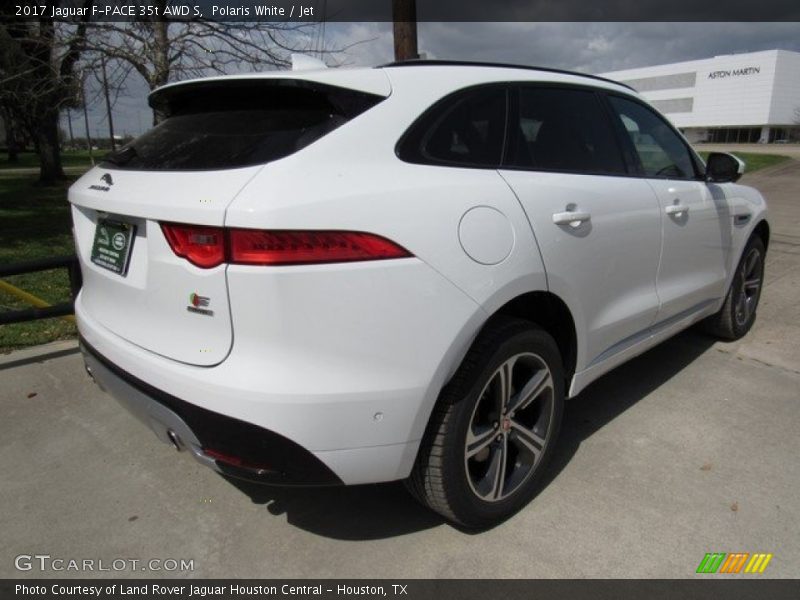 Polaris White / Jet 2017 Jaguar F-PACE 35t AWD S