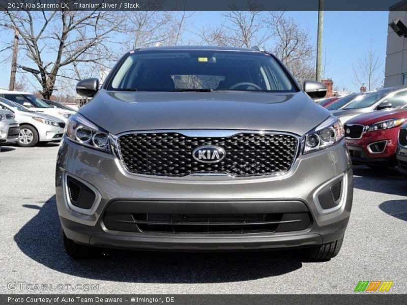 Titanium Silver / Black 2017 Kia Sorento LX