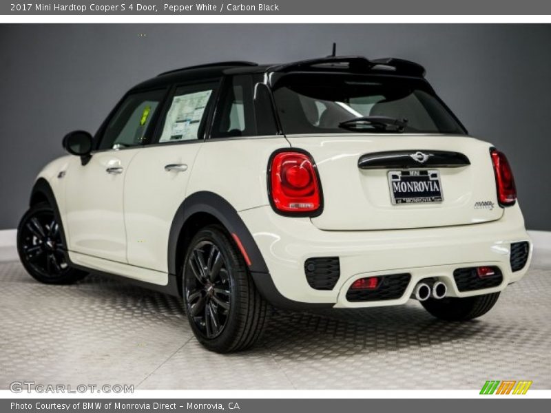 Pepper White / Carbon Black 2017 Mini Hardtop Cooper S 4 Door