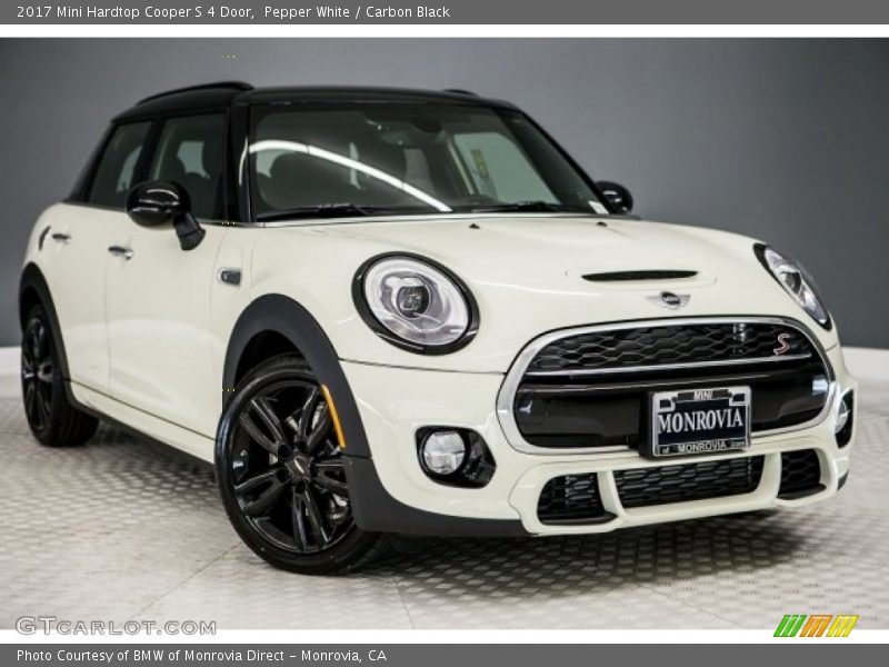 Pepper White / Carbon Black 2017 Mini Hardtop Cooper S 4 Door