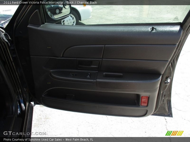 Black / Charcoal Black 2011 Ford Crown Victoria Police Interceptor