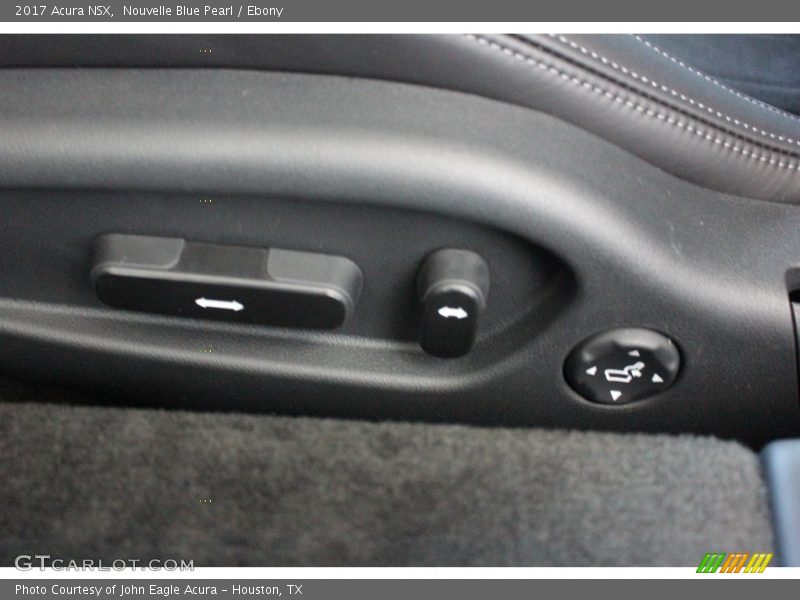 Controls of 2017 NSX 