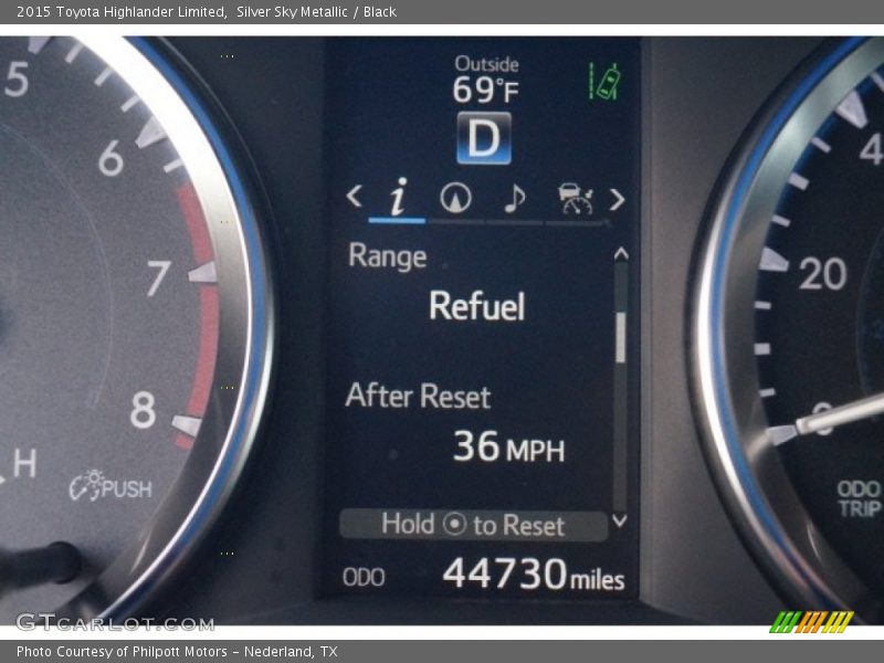 Silver Sky Metallic / Black 2015 Toyota Highlander Limited