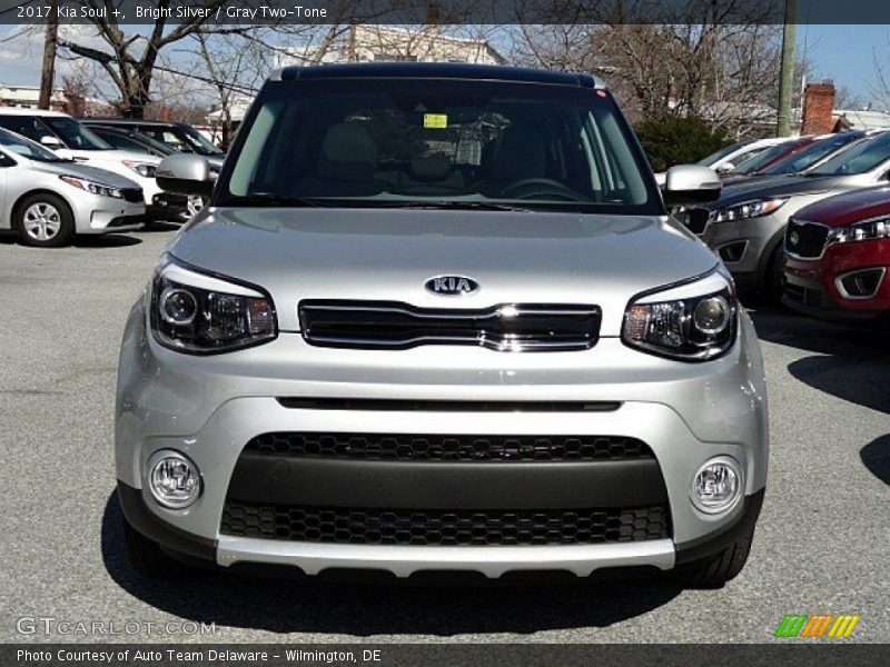 Bright Silver / Gray Two-Tone 2017 Kia Soul +