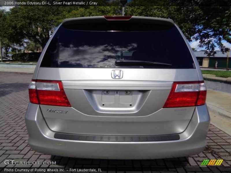 Silver Pearl Metallic / Gray 2006 Honda Odyssey EX-L