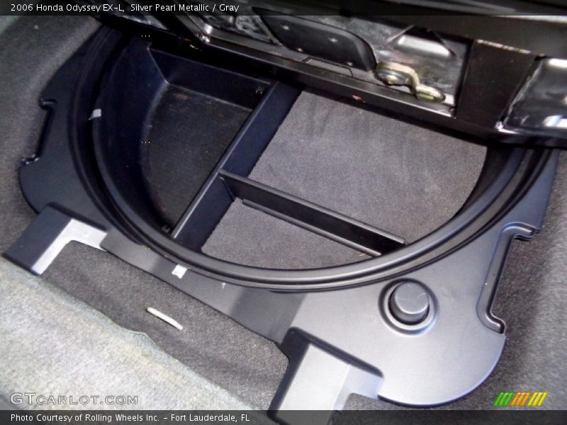 Silver Pearl Metallic / Gray 2006 Honda Odyssey EX-L