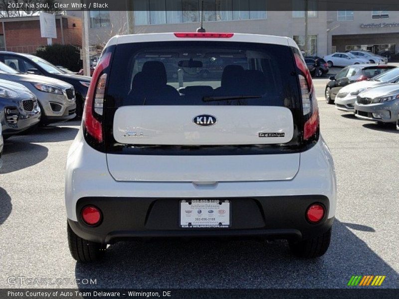 Clear White / Black 2017 Kia Soul