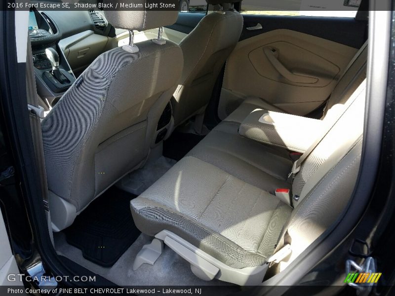 Shadow Black / Medium Light Stone 2016 Ford Escape SE