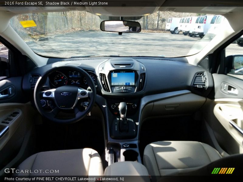 Shadow Black / Medium Light Stone 2016 Ford Escape SE