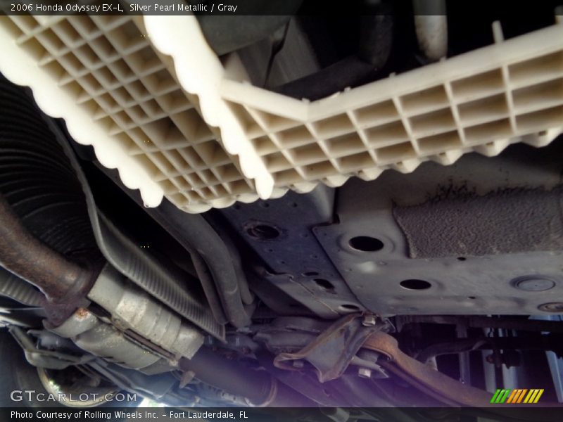 Silver Pearl Metallic / Gray 2006 Honda Odyssey EX-L