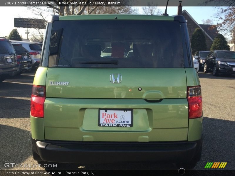 Kiwi Green Metallic / Black/Titanium 2007 Honda Element EX AWD