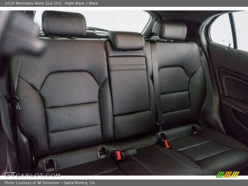 Night Black / Black 2016 Mercedes-Benz GLA 250
