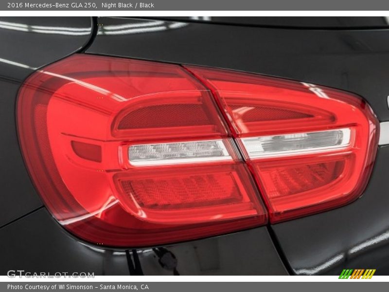 Night Black / Black 2016 Mercedes-Benz GLA 250