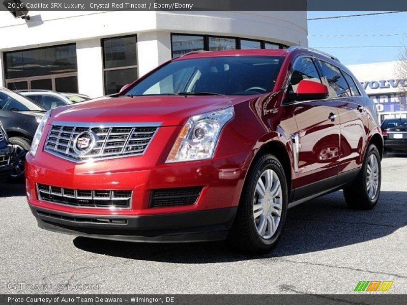 Front 3/4 View of 2016 SRX Luxury