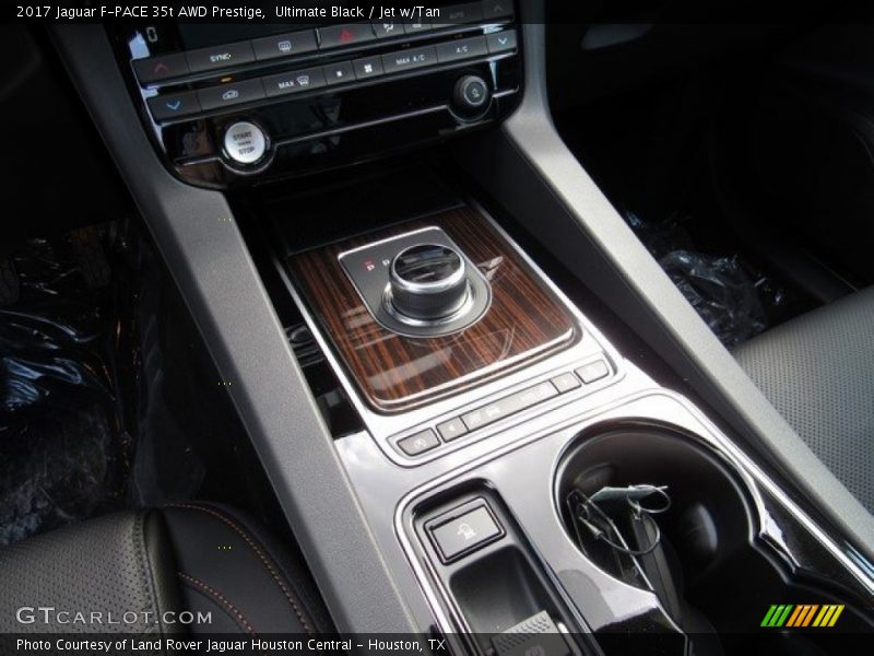 Ultimate Black / Jet w/Tan 2017 Jaguar F-PACE 35t AWD Prestige