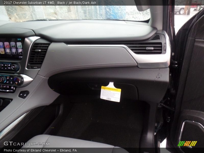 Black / Jet Black/Dark Ash 2017 Chevrolet Suburban LT 4WD