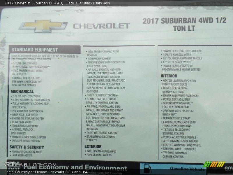 Black / Jet Black/Dark Ash 2017 Chevrolet Suburban LT 4WD