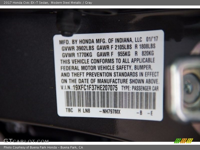 Modern Steel Metallic / Gray 2017 Honda Civic EX-T Sedan