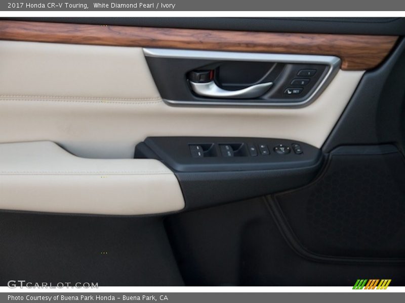 White Diamond Pearl / Ivory 2017 Honda CR-V Touring