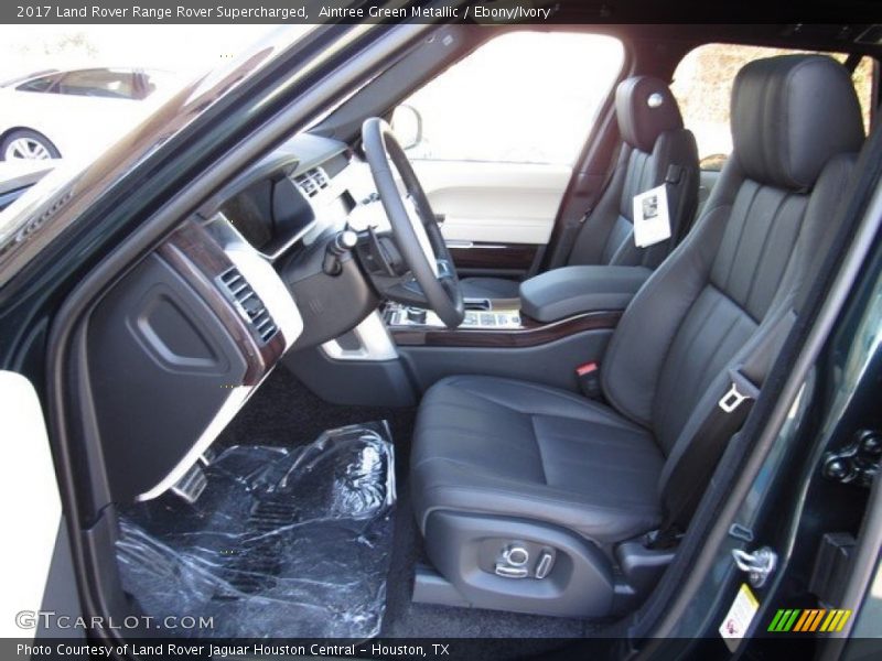  2017 Range Rover Supercharged Ebony/Ivory Interior