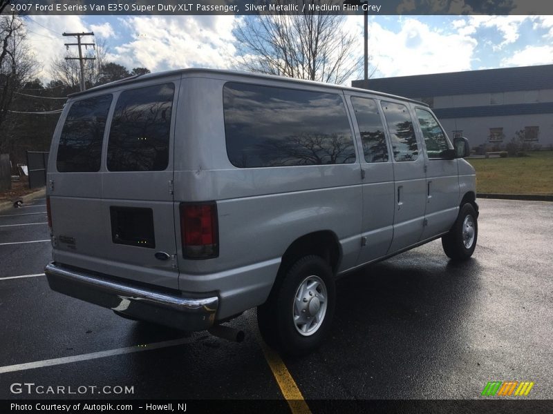 Silver Metallic / Medium Flint Grey 2007 Ford E Series Van E350 Super Duty XLT Passenger