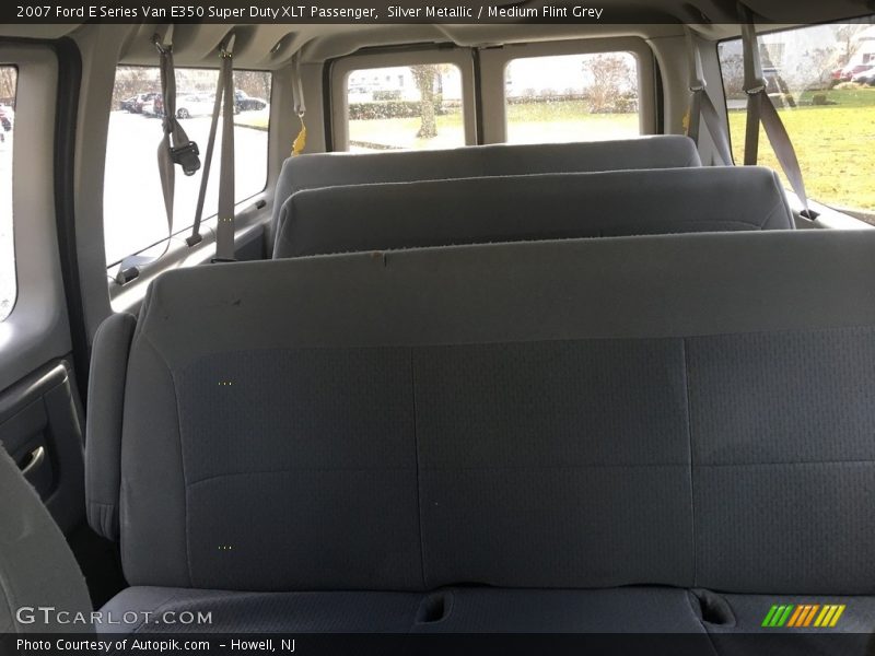 Silver Metallic / Medium Flint Grey 2007 Ford E Series Van E350 Super Duty XLT Passenger