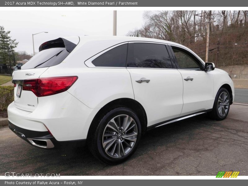 White Diamond Pearl / Parchment 2017 Acura MDX Technology SH-AWD