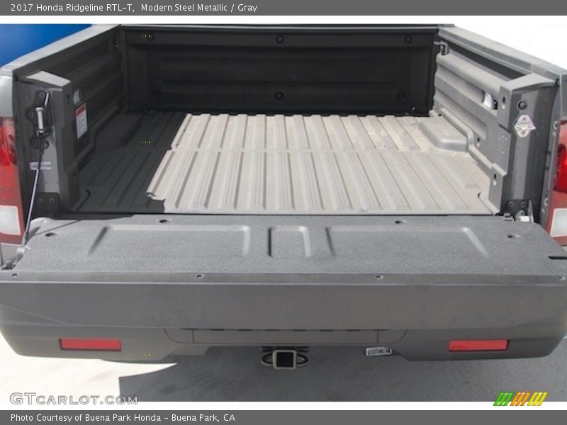 Modern Steel Metallic / Gray 2017 Honda Ridgeline RTL-T