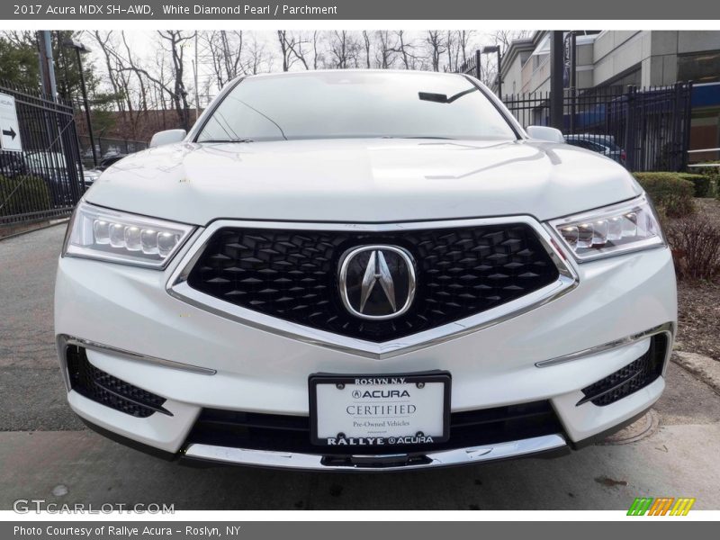 White Diamond Pearl / Parchment 2017 Acura MDX SH-AWD