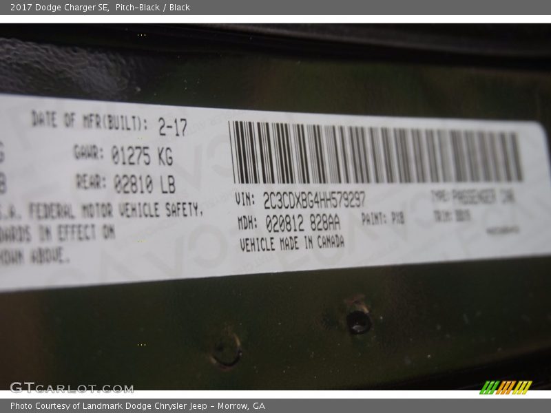 Pitch-Black / Black 2017 Dodge Charger SE