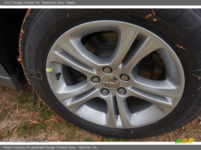 Destroyer Grey / Black 2017 Dodge Charger SE