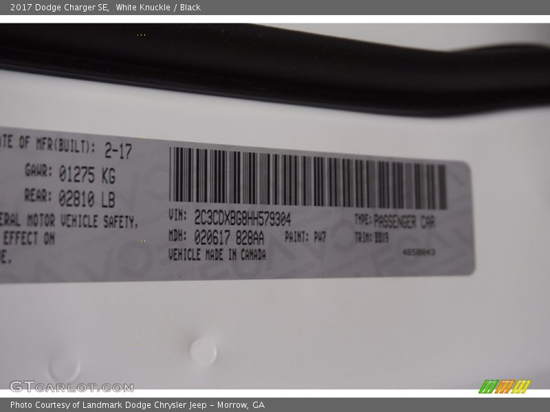 White Knuckle / Black 2017 Dodge Charger SE