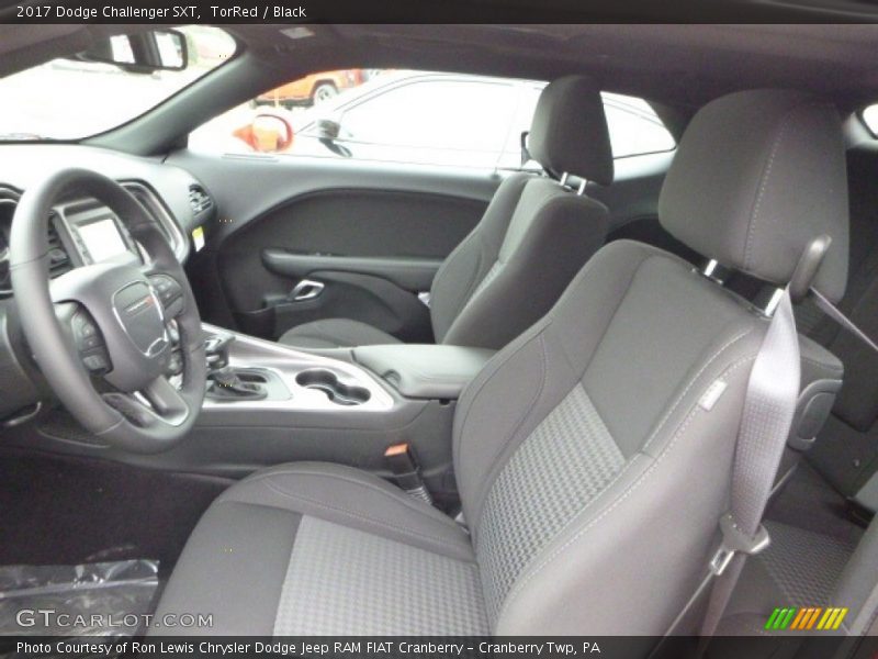 TorRed / Black 2017 Dodge Challenger SXT