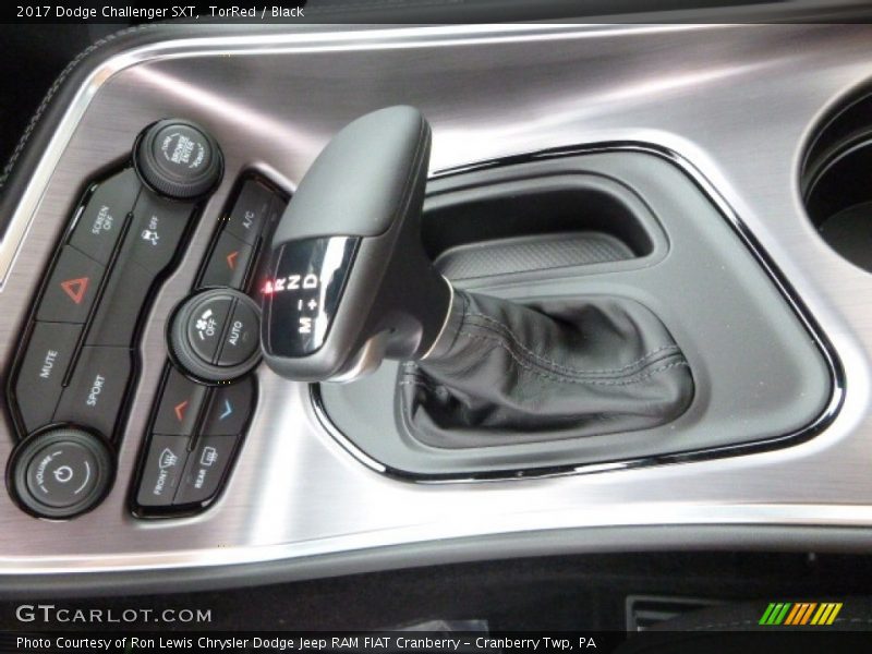 TorRed / Black 2017 Dodge Challenger SXT