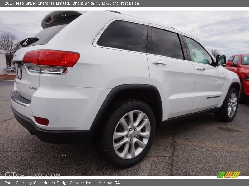 Bright White / Black/Light Frost Beige 2017 Jeep Grand Cherokee Limited