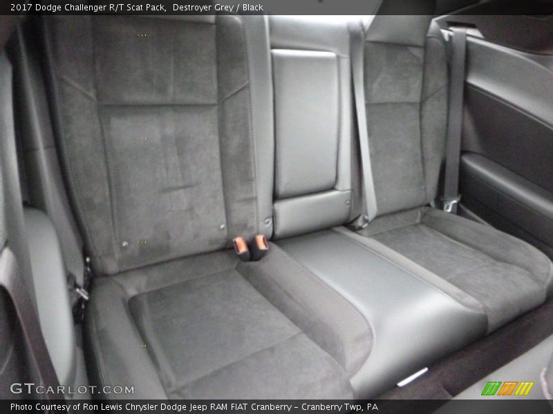 Destroyer Grey / Black 2017 Dodge Challenger R/T Scat Pack