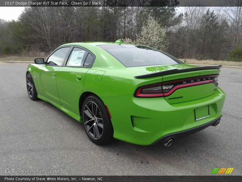 Green Go / Black 2017 Dodge Charger R/T Scat Pack