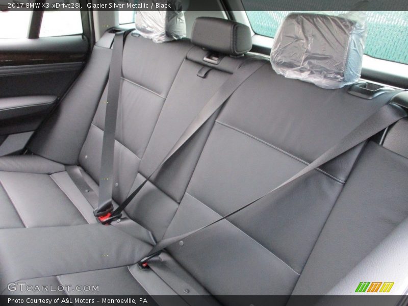 Glacier Silver Metallic / Black 2017 BMW X3 xDrive28i