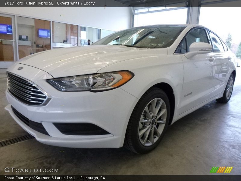  2017 Fusion Hybrid SE Oxford White