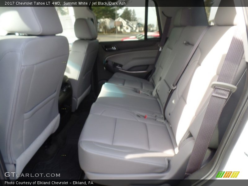Summit White / Jet Black/Dark Ash 2017 Chevrolet Tahoe LT 4WD