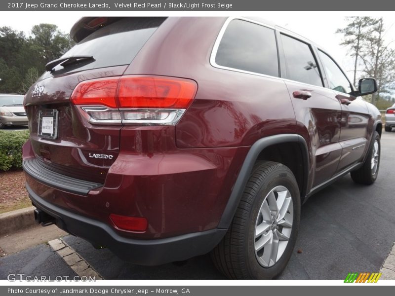 Velvet Red Pearl / Black/Light Frost Beige 2017 Jeep Grand Cherokee Laredo