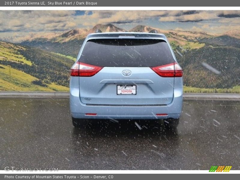 Sky Blue Pearl / Dark Bisque 2017 Toyota Sienna LE